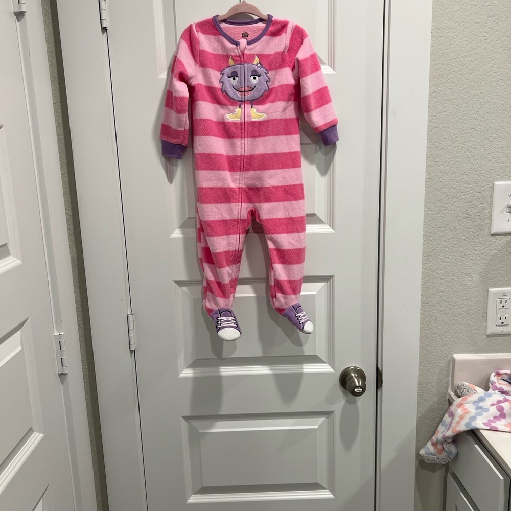 4  baby girl pijamas